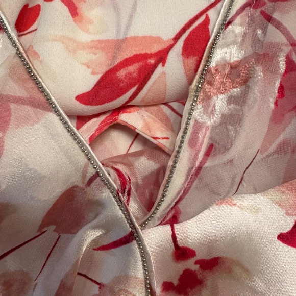 Pink and white silk blend floral blouse, size 14, from White House Black Market - Picture 4 of 8